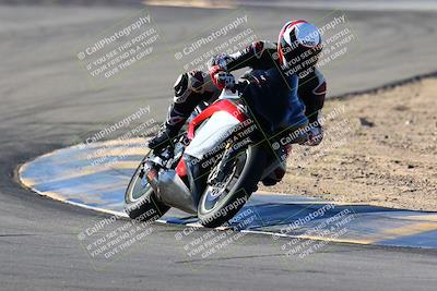 media/Jan-09-2022-SoCal Trackdays (Sun) [[2b1fec8404]]/Turns 9 and 8 (920am)/